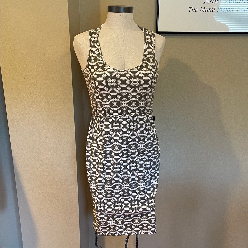Eddie Bauer Khaki and White Sleeveless Geometric Mini Dress